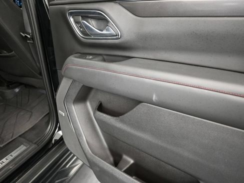Used 2023 Chevrolet Suburban RST w/ Luxury Package AWD/4WD image 22