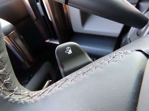 Used 2024 GMC Hummer EV 3X image 53