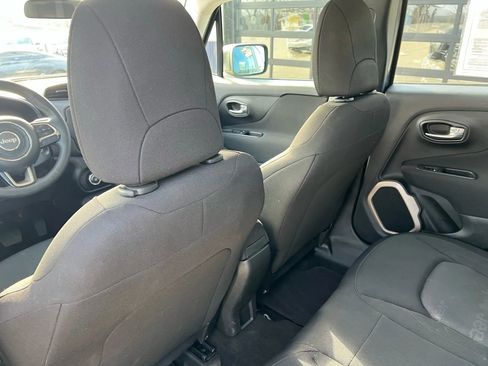 Used 2017 Jeep Renegade Sport w/ Power & Air Group image 36