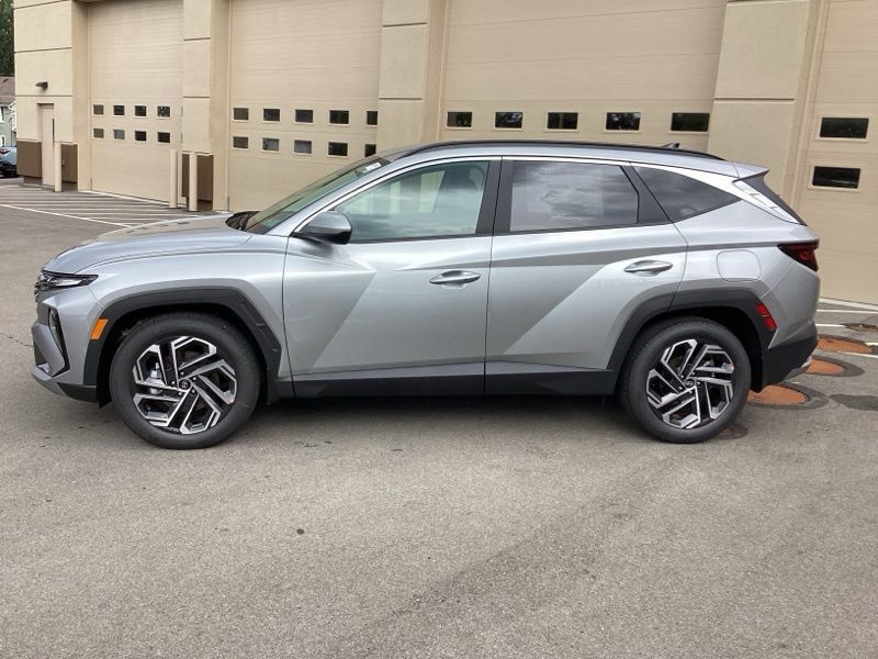 New 2026 Hyundai Tucson SEL Plus FWD image 4