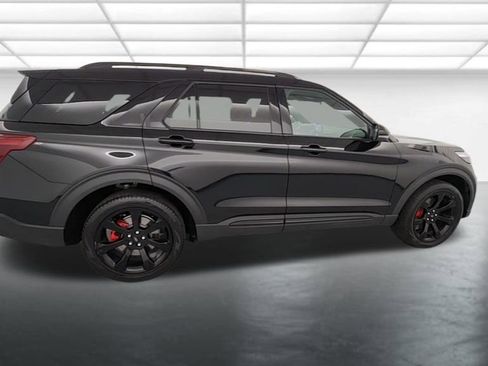 Used 2021 Ford Explorer ST w/ Equipment Group 401A image 8