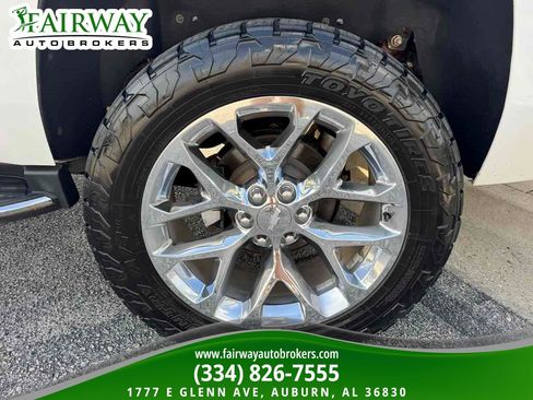 Used 2019 Chevrolet Tahoe Premier RWD image 36