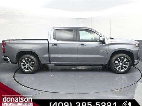 Used 2020 Chevrolet Silverado 1500 LT w/ Texas Edition image 2