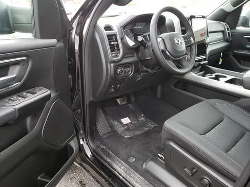 New 2026 RAM 1500 Big Horn AWD/4WD image 6