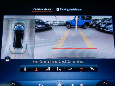 Used 2023 Mercedes-Benz EQS 580 4MATIC SUV image 26