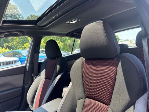 Used 2022 Subaru Impreza 2.0i Sport image 16