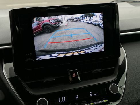 Used 2024 Toyota Corolla LE FWD image 20