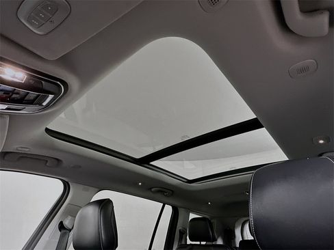 Used 2021 Jeep Grand Cherokee L Limited image 11