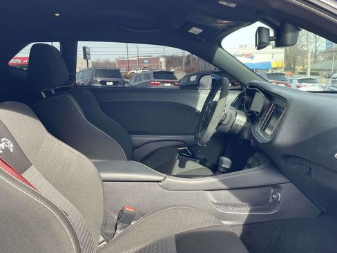 Used 2022 Dodge Challenger SRT Hellcat image 15