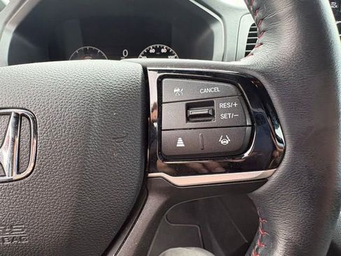 Used 2025 Honda Odyssey Sport-L image 16