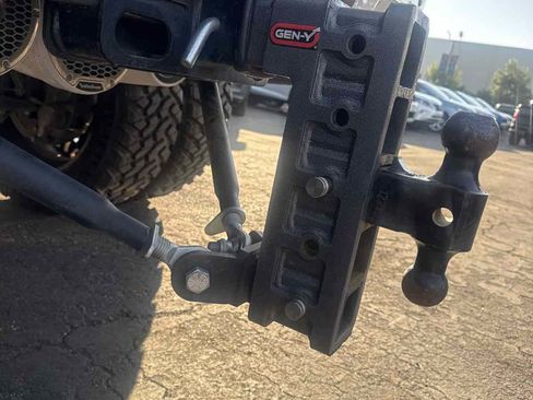 Used 2022 Ford F450 Platinum image 32