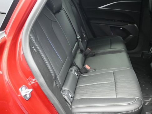 New 2026 Cadillac Lyriq Luxury image 20