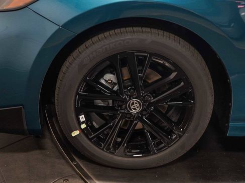 New 2025 Toyota Camry SE image 10