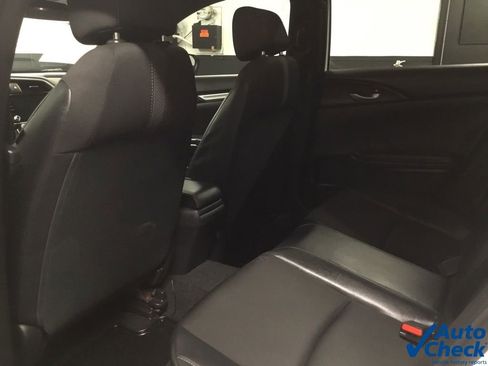 Used 2019 Honda Civic Sport image 28