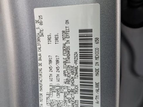 Used 2025 Toyota Tacoma SR5 image 15