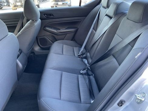 Used 2024 Nissan Altima 2.5 SV image 13