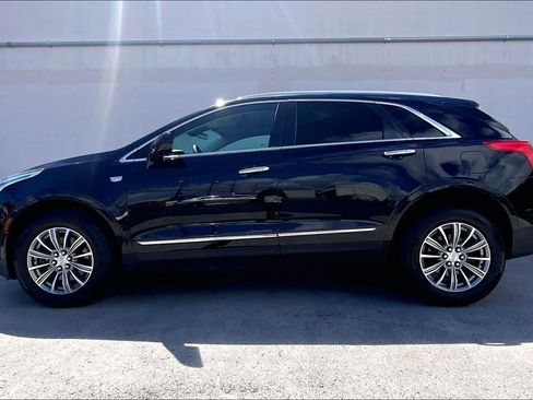 Used 2017 Cadillac XT5 Luxury w/ Driver Awareness Package FWD image 3