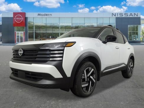 New 2026 Nissan Kicks SV w/ SV Premium Package image 1