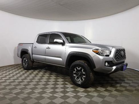 Used 2021 Toyota Tacoma SR image 4
