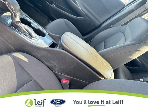 Used 2023 Chevrolet Malibu LT image 26