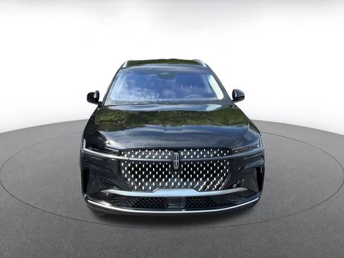 Used 2024 Lincoln Nautilus Reserve image 7