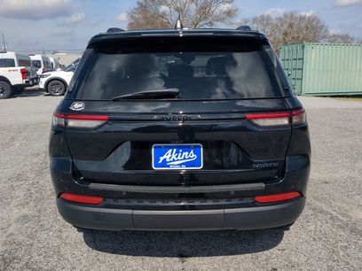 Certified 2023 Jeep Grand Cherokee Limited w/ Black Appearance Package