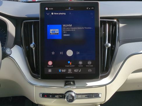 New 2026 Volvo XC60 B5 Ultra w/ Climate Package image 16