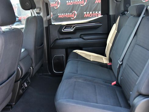 Used 2024 Chevrolet Silverado 1500 LT w/ Protection Package AWD/4WD image 34