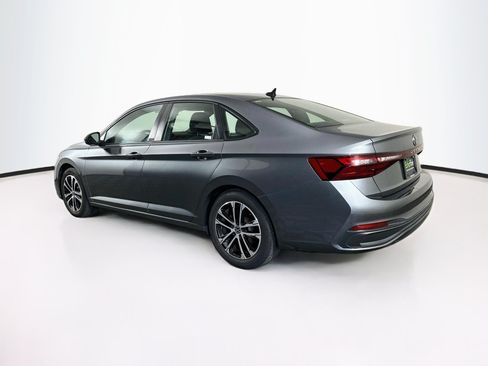 Used 2025 Volkswagen Jetta Sport FWD image 5