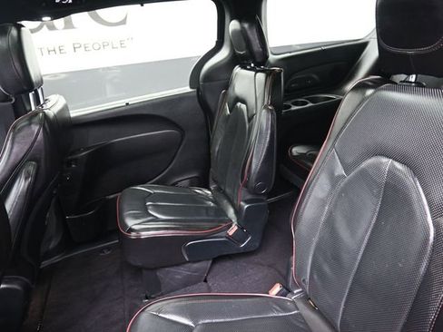 Used 2019 Chrysler Pacifica Limited w/ Advanced Safetytec Group image 20