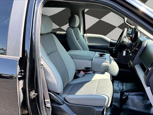 Certified 2017 Ford F150 XL w/ XL Power Equipment Group AWD/4WD image 7