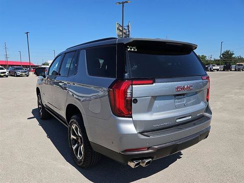 Used 2026 GMC Yukon AT4 Ultimate AWD/4WD image 3