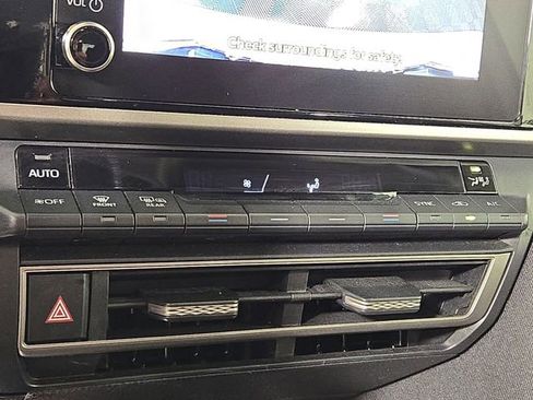 Used 2025 Toyota Camry LE FWD image 19