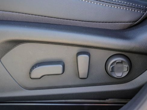 New 2026 Subaru Outback Touring XT image 18