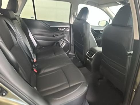 Used 2023 Subaru Outback Touring XT AWD/4WD image 27