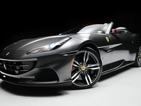 Used 2022 Ferrari Portofino M RWD image 22