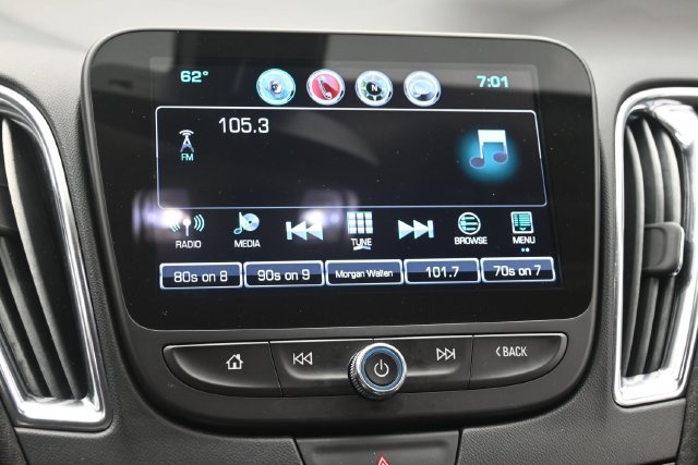 Used 2017 Chevrolet Malibu LT FWD image 24