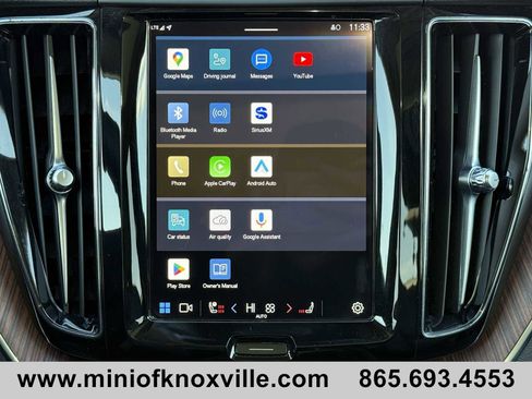 Used 2024 Volvo XC60 B5 Plus image 20