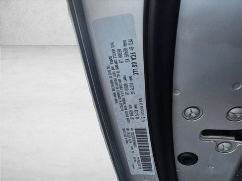 Used 2019 Dodge Challenger R/T w/ Plus Package image 22