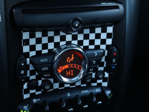 Used 2013 MINI Cooper Paceman S image 33