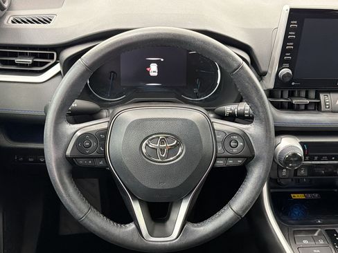 Used 2022 Toyota RAV4 XSE AWD/4WD image 11