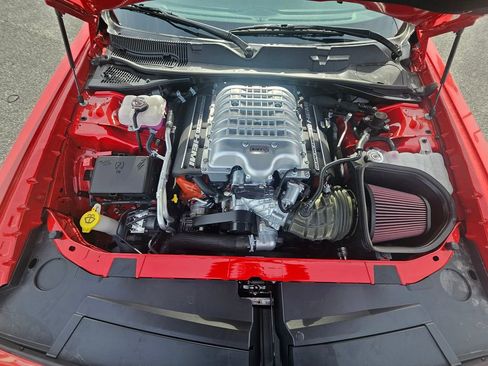 Used 2021 Dodge Challenger SRT Hellcat w/ Plus Package image 15