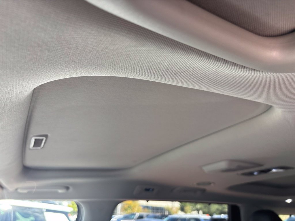 Certified 2024 Kia Carnival SX Prestige FWD image 9