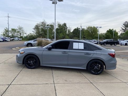 Used 2025 Honda Civic Sport image 7