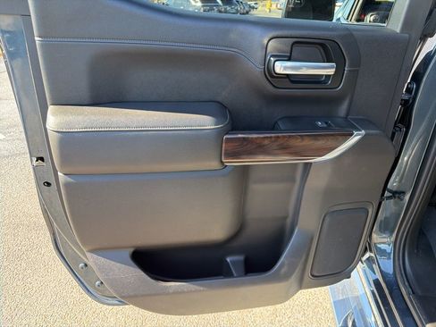 Used 2020 GMC Sierra 1500 SLT w/ SLT Premium Package image 17