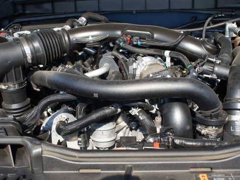 Used 2025 Ford Bronco Raptor w/ Interior Carbon Fiber Pack AWD/4WD image 27
