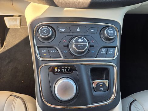 Used 2015 Chrysler 200 C w/ Navigation & Sound Group I AWD/4WD image 7