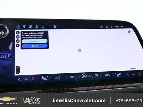 Certified 2024 Chevrolet Traverse Z71 w/ Enhanced Driving Package AWD/4WD image 16