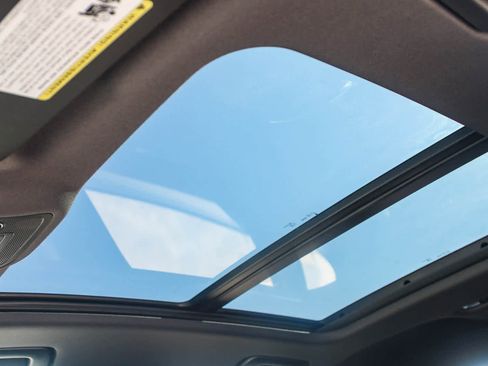 New 2025 Audi Q3 2.0T Premium image 43