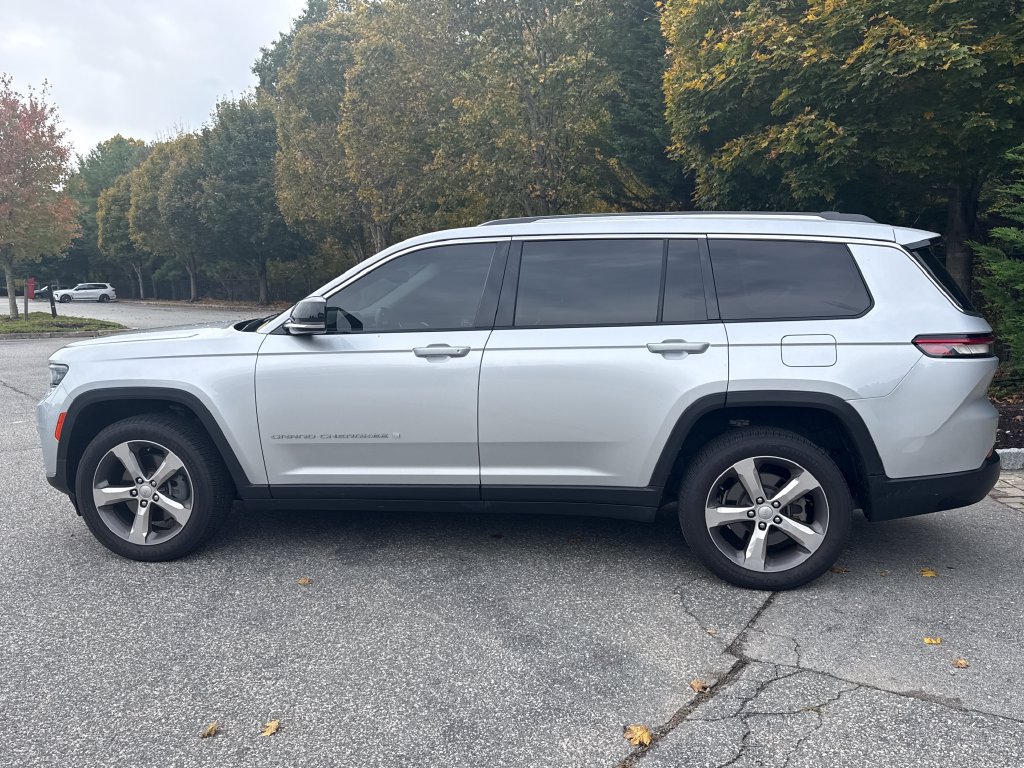 Used 2021 Jeep Grand Cherokee L Limited RWD image 8